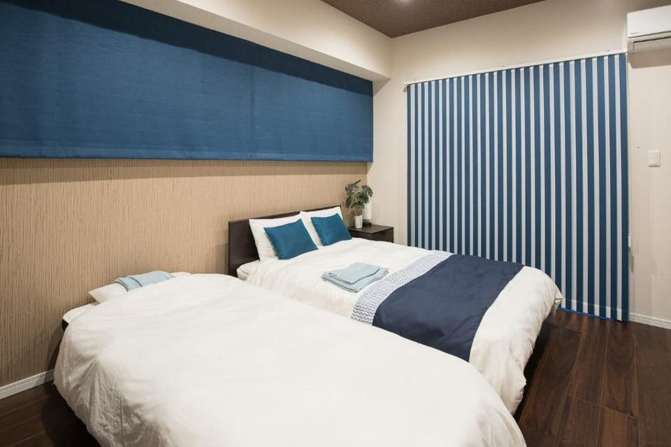 B21【OR101.】Luxury 3BR Apt, 1 min to the beach  Apartment in Okinawa Prefecture