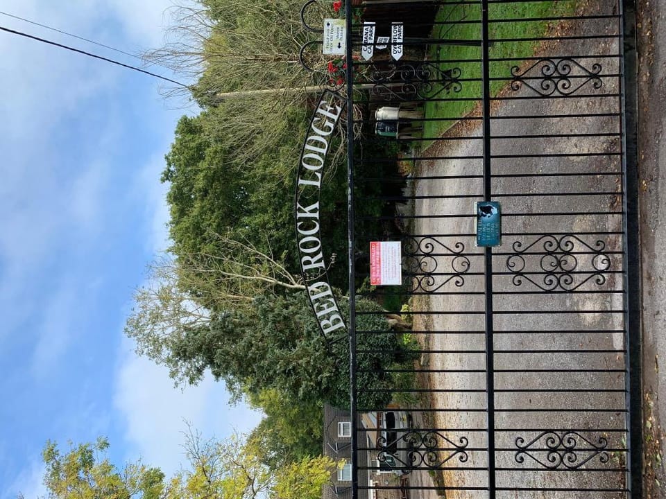 Bedrocklodge home from home  Vacation rental in Bristol