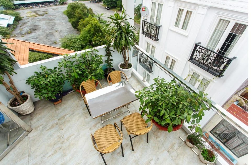 *10 min walking to #Airport * So quiet * ViMi Home Apartment in Ho Chi Minh City