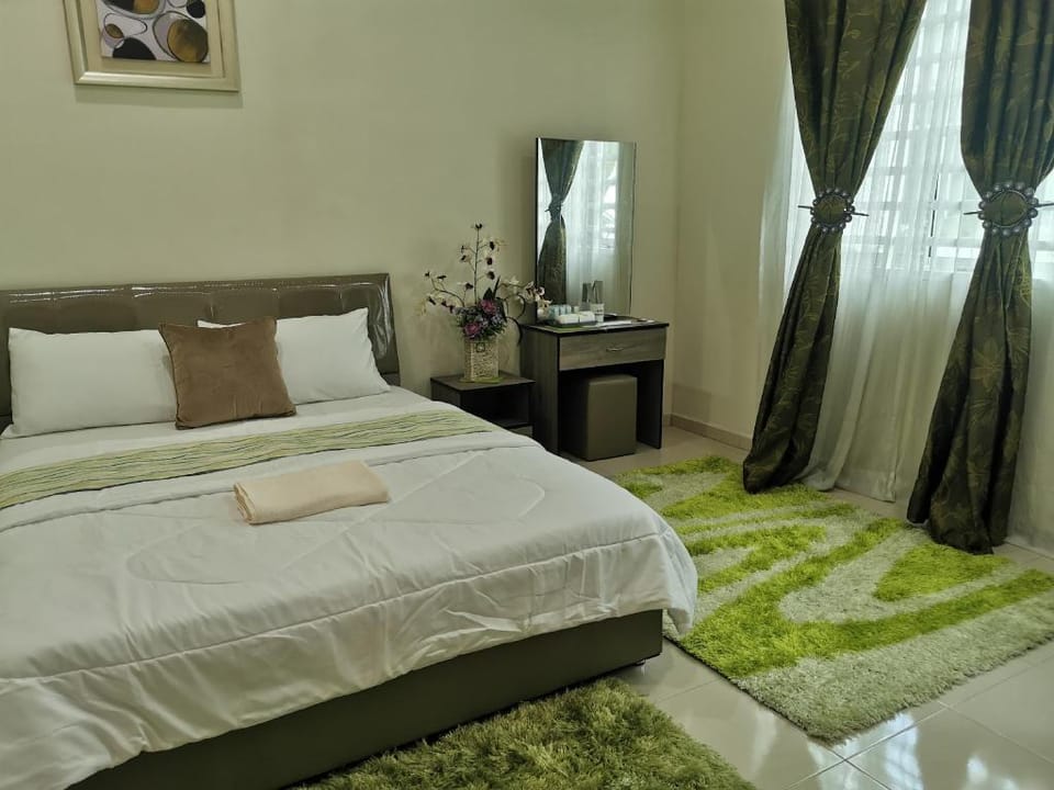 Tangkak Houses Vacation rental in Johor