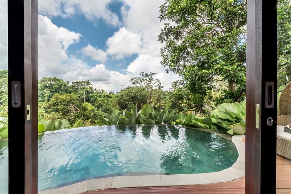 Romantic 1BR Courtyard Pool Villa #K307 Villa in Sukawati