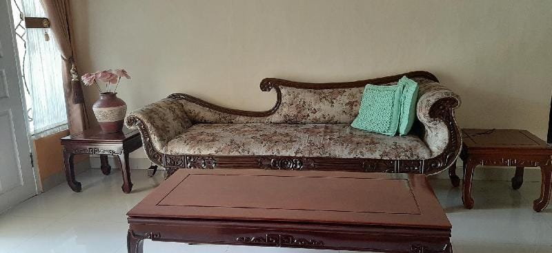 Dhers Guesthouse Vacation rental in Indonesia