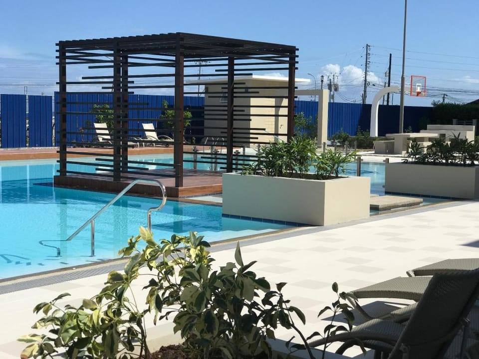 Patrik & Bella's Private Condo Marina Spatial A220 Apartment in Central Visayas