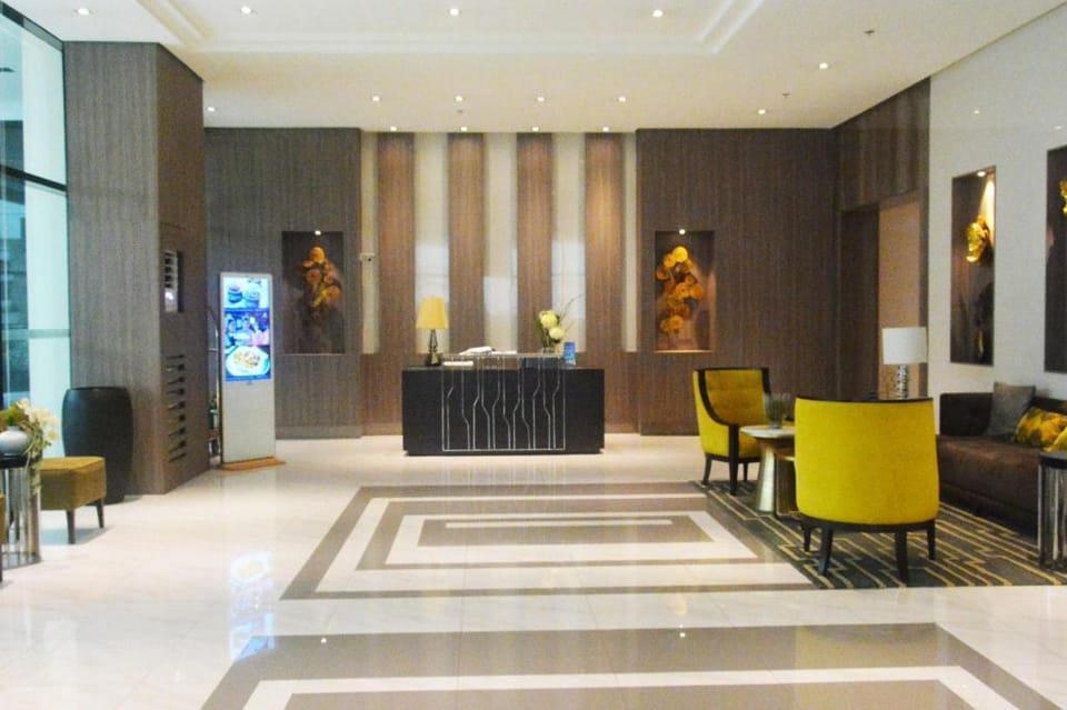 New Condominium Home near NAIA T3, Resorts World Apartment in Pasay
