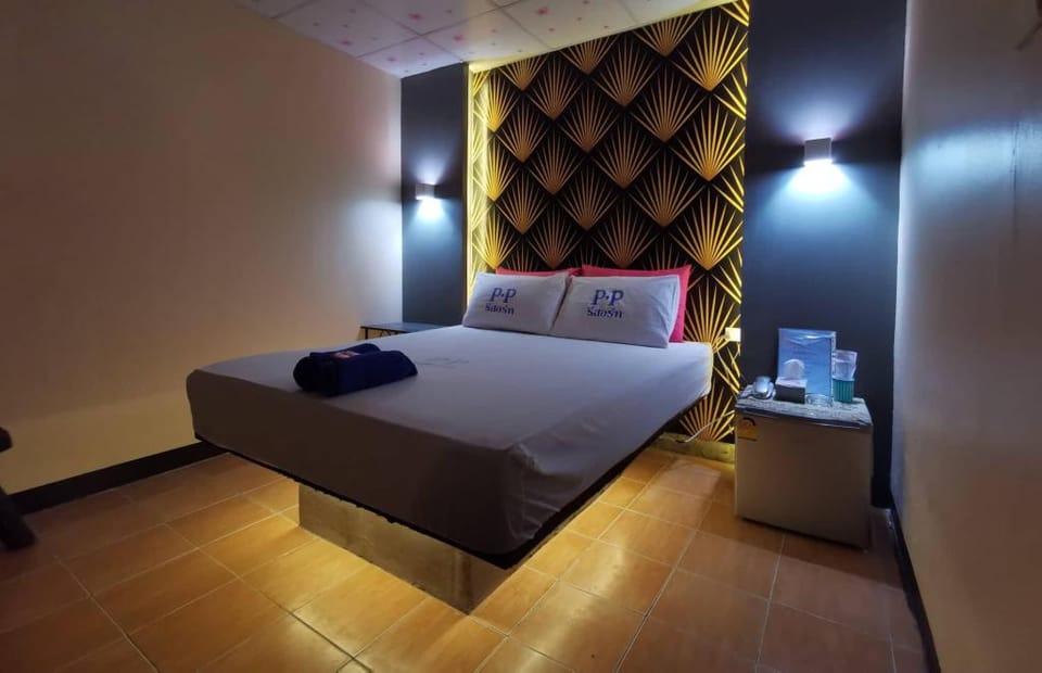 pp resort suwinthawong  Villa in Bangkok