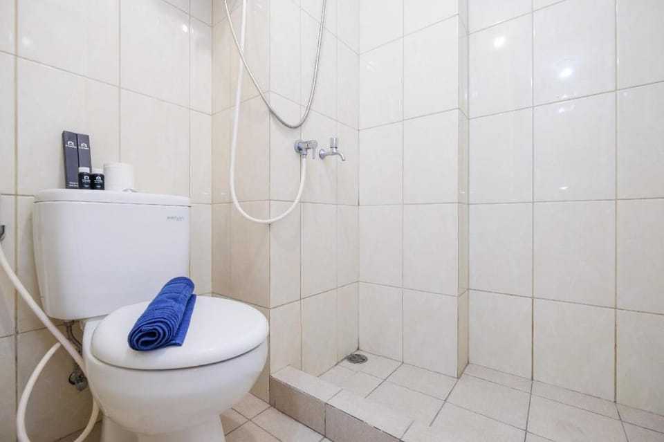 Studio Apartment Springlake Summarecon By Travelio Apartment in West Java