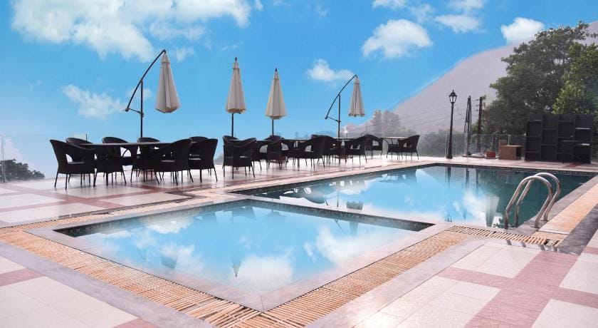 Regenta Place Green Leaf Mahabaleshwar Resort in Mahabaleshwar