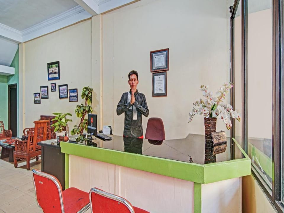 SPOT ON 90418 Akasia Hotel Syariah Hotel in West Sumatra, Indonesia