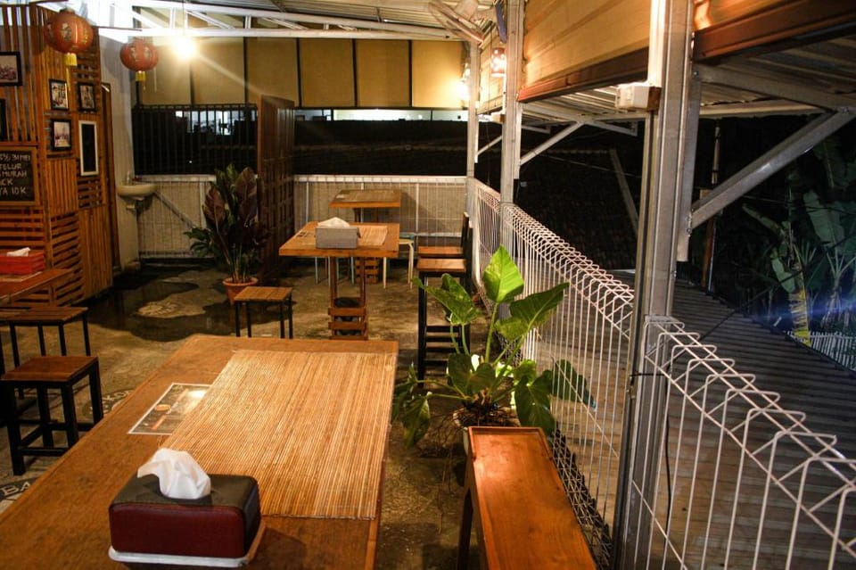 Capital O 2258 Santana Syariah Guest House Hotel in Special Region of Yogyakarta