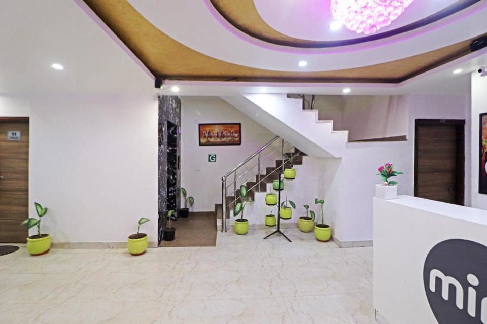 Hotel Happy Homes Hotel in Delhi