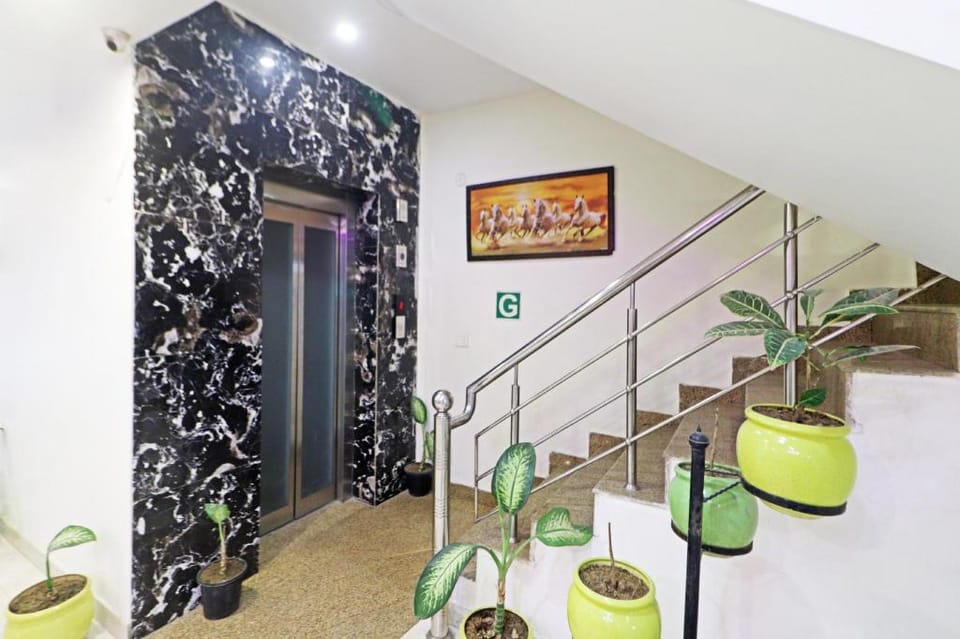 Hotel Happy Homes Hotel in Delhi