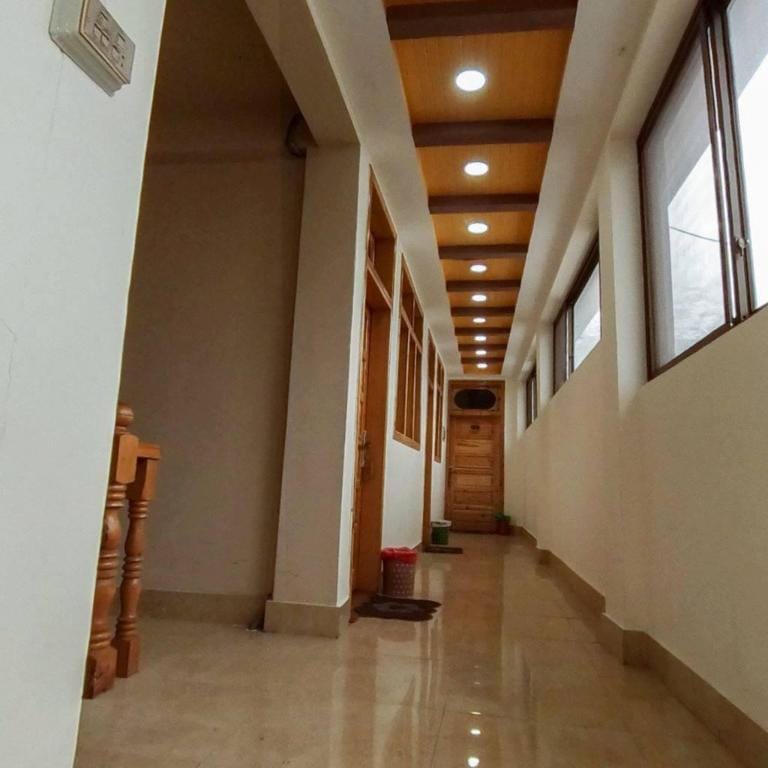 Paradise Hotel & Restaurant, Gilgit Hotel in Pakistan