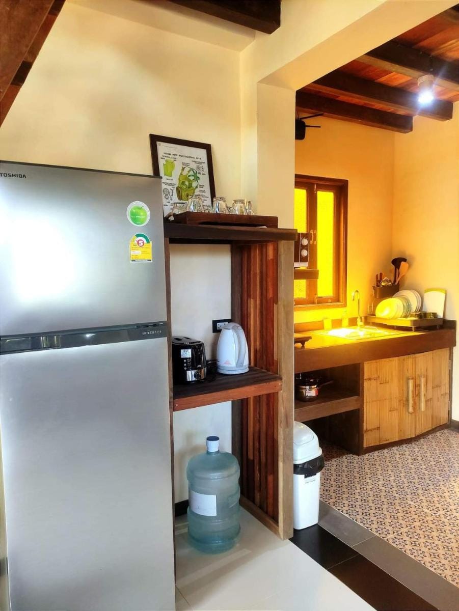 Relax House Lanta Old Town Resort in Sala Dan