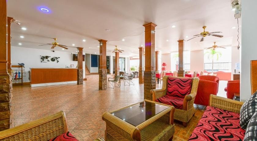 Sun & Beach Hotel in Pattaya City
