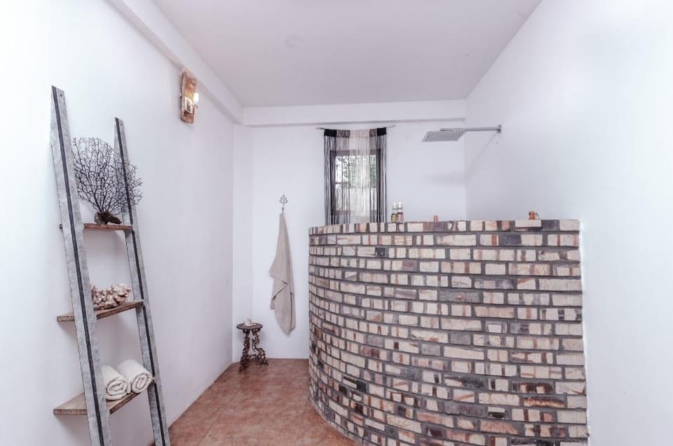 Relaxed getaway in spacious luxury (Tangalle) Apartment in Tangalle