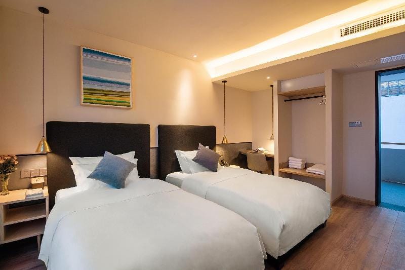 Seascape double bed room Vacation rental in China