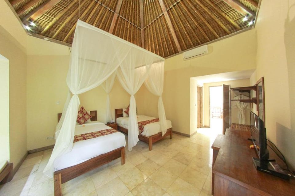 Entire 2 BR Private Pool Villa #K59 Villa in Ubud