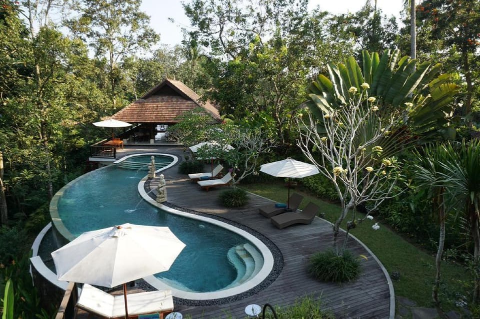 Romantic 1 BR Joglo Villa #K79 Villa in Tampaksiring