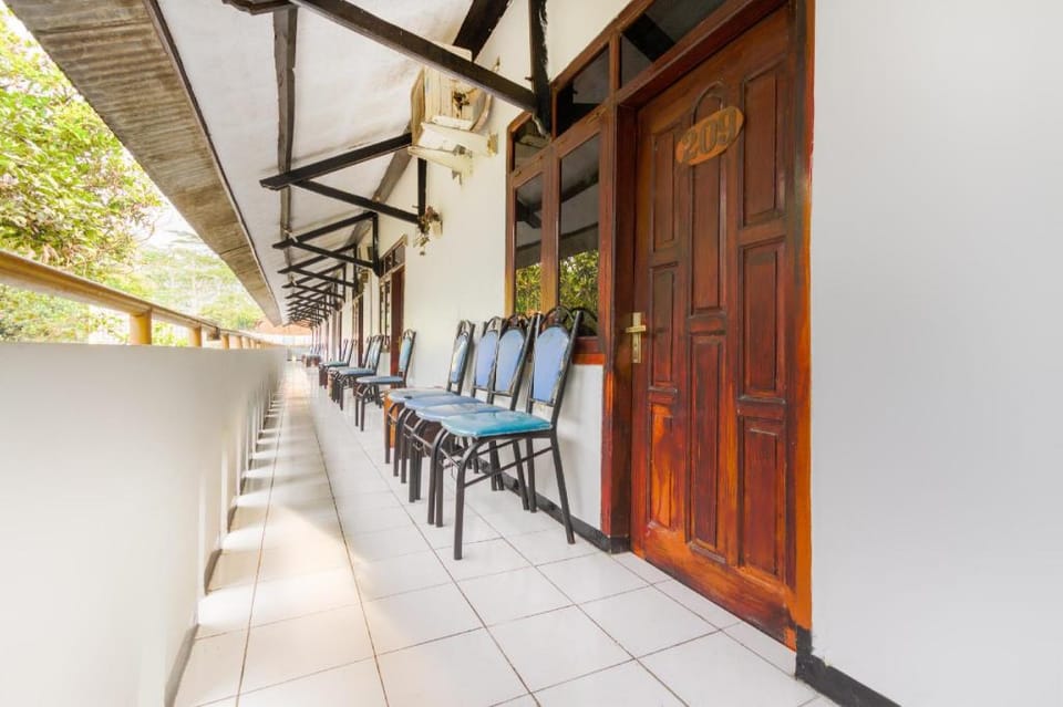 SPOT ON 2730 Hotel Maribaya Indah Syariah Hotel in West Java