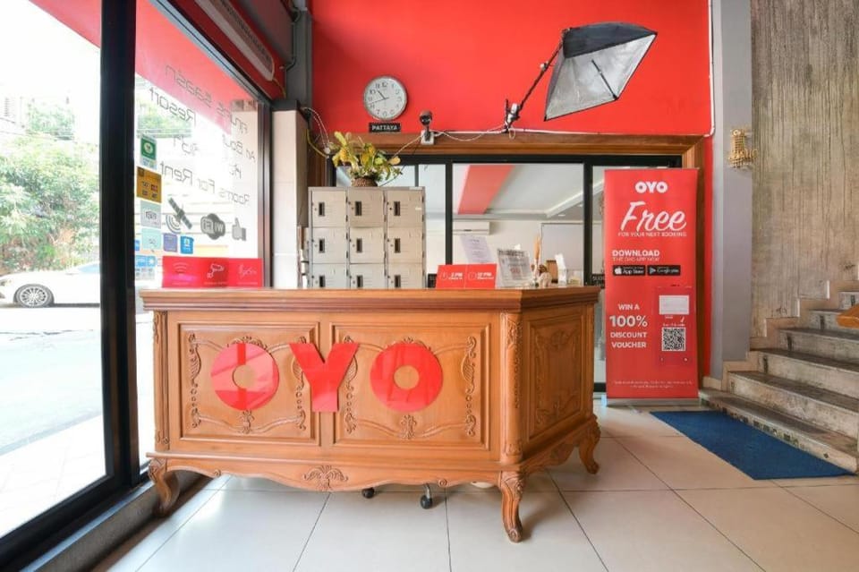 OYO 549 Maesri Resort Hotel in Pattaya City