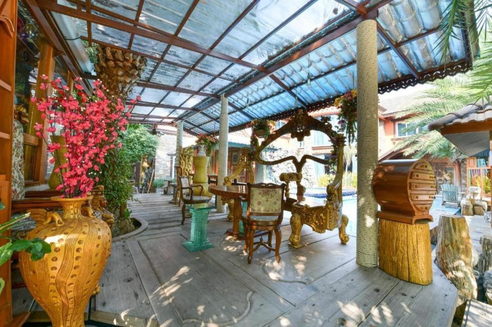 OYO 549 Maesri Resort Hotel in Pattaya City