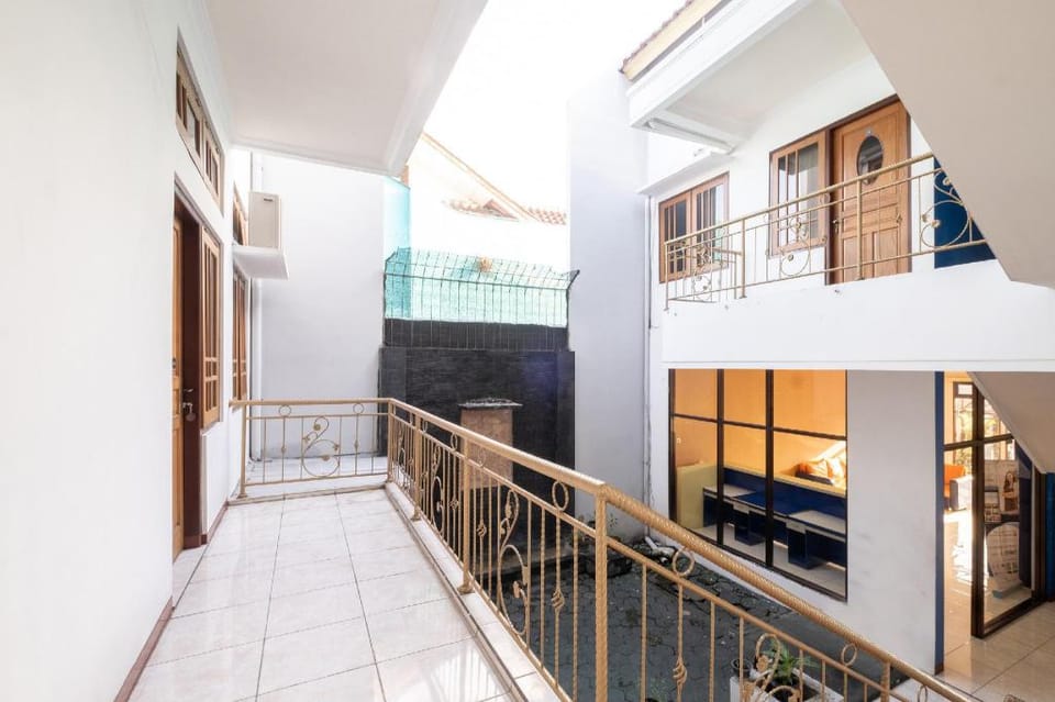 OYO 2469 Sutomo Homestay Hotel in Yogyakarta