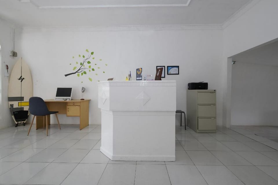 OYO 2557 The Apple Residence Hotel in Indonesia