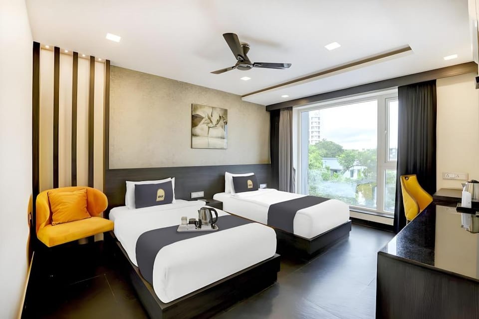 FabHotel Prime Kzar Corporate - A Budget Hotel in Kolkata Nr Park Street & Victoria Memorial with Fr Hotel in Kolkata