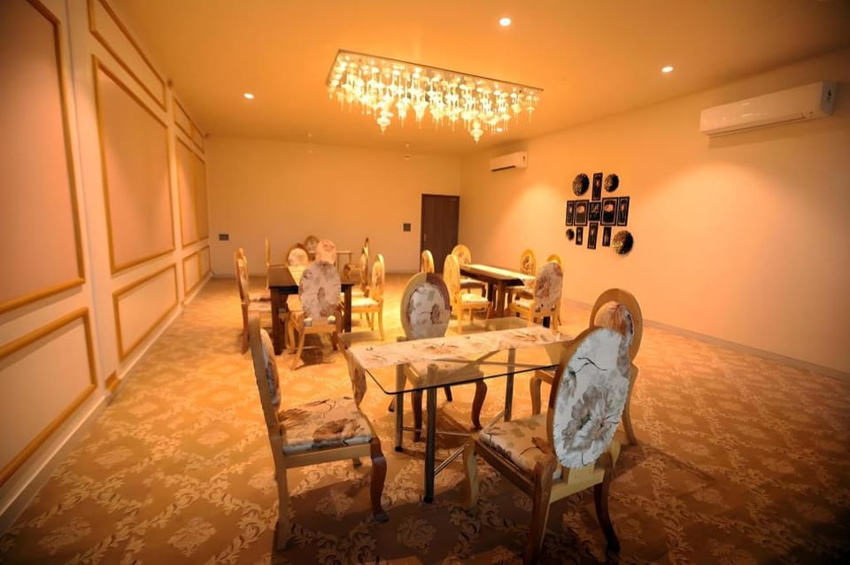 Solitaire Resorts Hotel in Udaipur