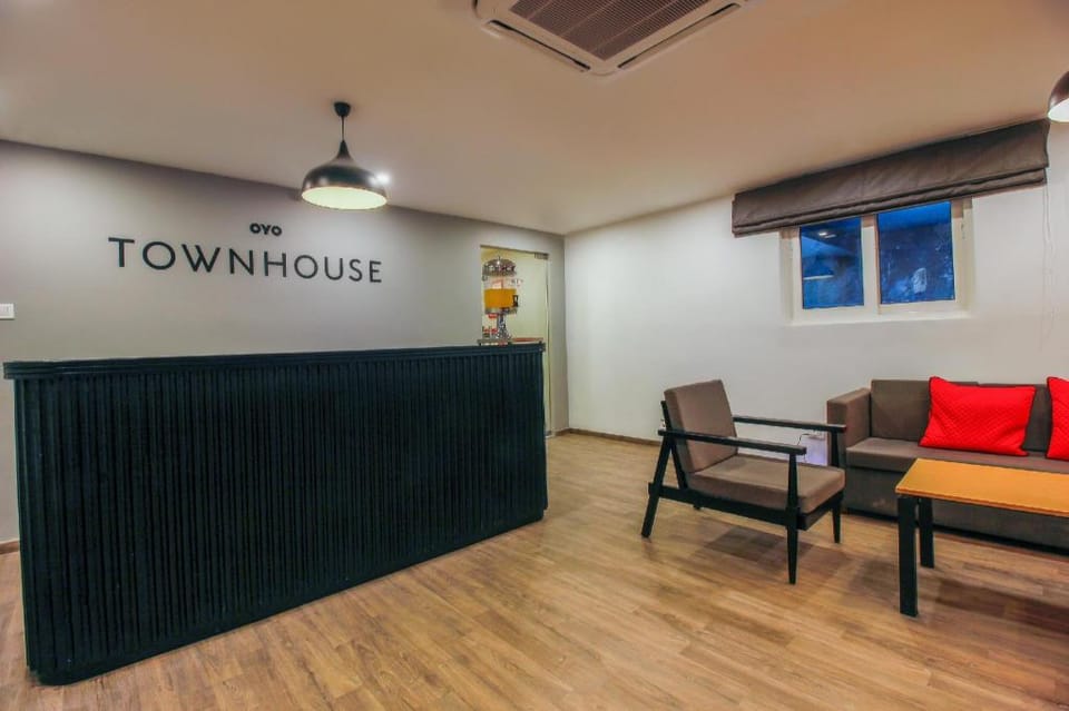 Townhouse White Ridge Shivam Road Hotel in Hyderabad
