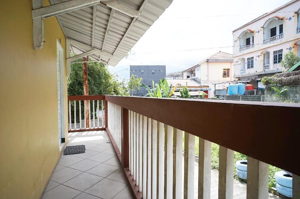SPOT ON 2729 Marzan Syariah Guest House Hotel in Indonesia