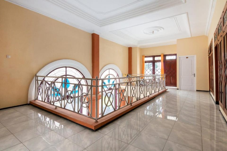 Hotel O Safira Family Residence Syariah Hotel in East Java