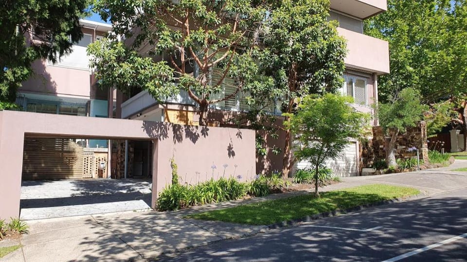 Toorak Luxury Living Apartment in Melbourne