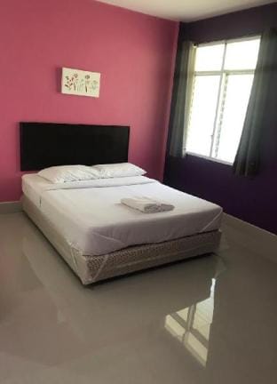 My Home Guest House 14 persons Apartment in Kedah