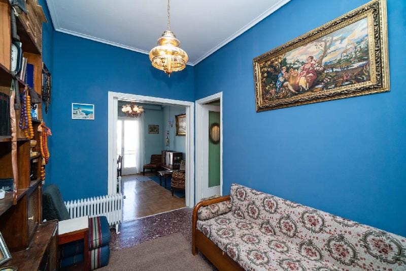 Vintage flat Acropolis view just 500 meters away Apartment in Athens