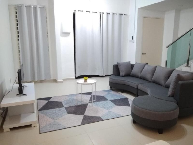 Damai Homestay @ Chukai Kemaman (For Muslim) Vacation rental in Terengganu, Malaysia