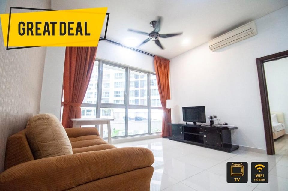 2BR Twin Tower View Pool near PWTC Vacation rental in Federal Territory of Kuala Lumpur