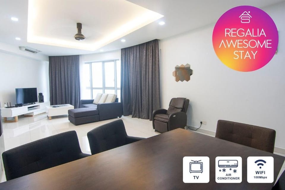 3BR Twin Tower View @Regalia Vacation rental in Federal Territory of Kuala Lumpur