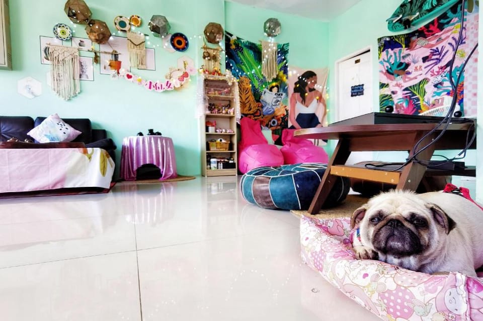 Lanting House / 2 person Room/  KingBed / Window Apartment in Patong