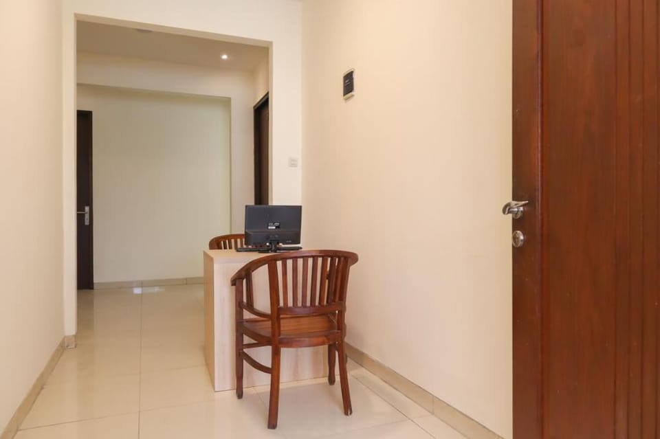OYO 2768 Oq Residence Hotel in South Jakarta City