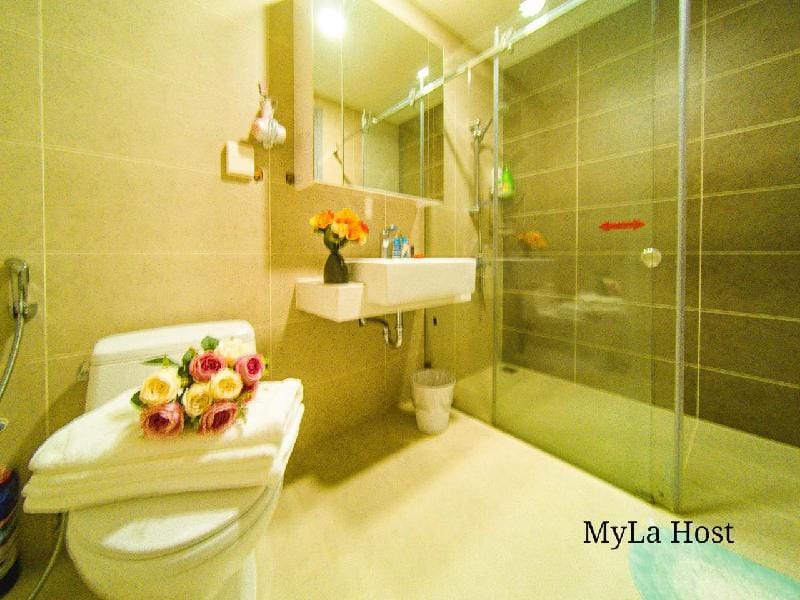 Pause for upgrade#Icon56#MyLa Host Apartment in Ho Chi Minh City