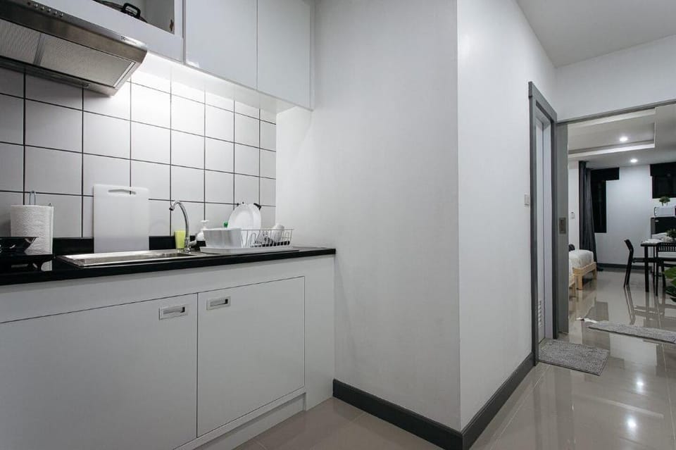 P2 Silom Large 2beds full kitchen WIFI 4-6pax Apartment in Bangkok