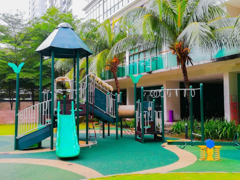 Lake View- Mount Austin IKEA Toppen 5 mins- A110 Apartment in Johor Bahru