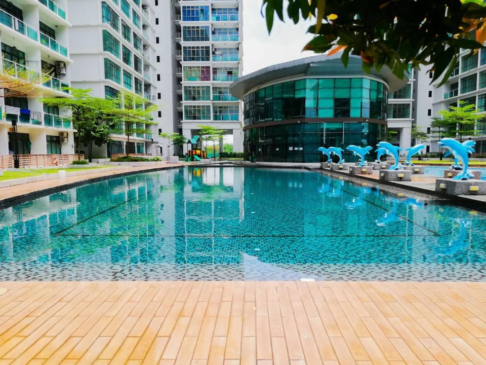 Lake View- Mount Austin IKEA Toppen 5 mins- A110 Apartment in Johor Bahru