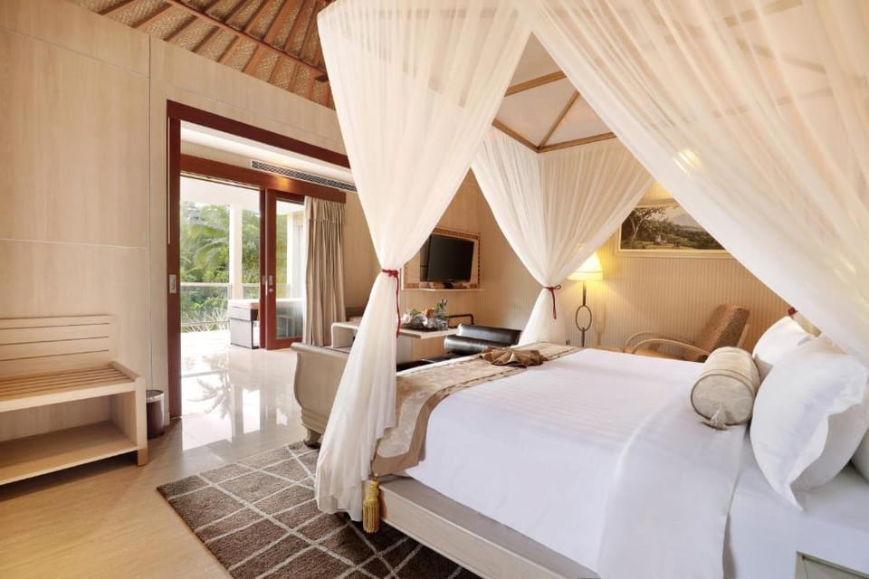 Entire 1 BR Ananda River Front Lower Pool #K115 Villa in Sukawati