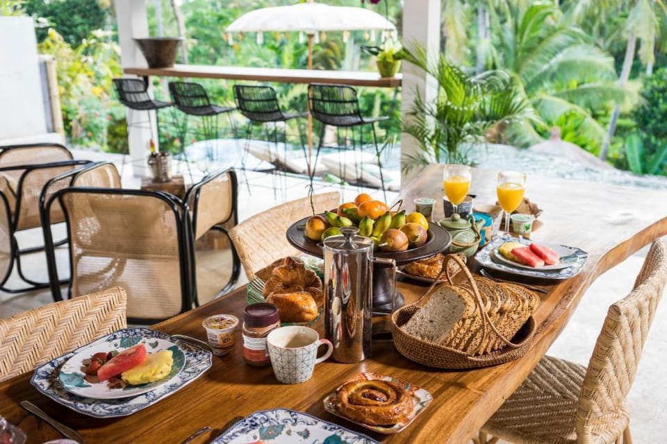 Romatic 1 BR Deluxe Suite #K82 Vacation rental in Ubud