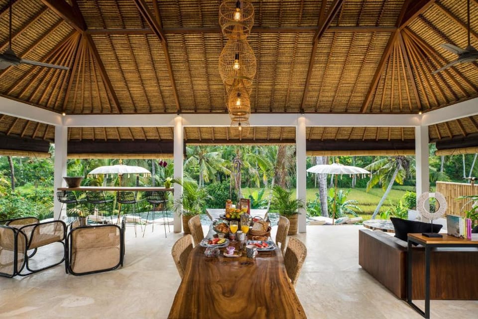 Romatic 1 BR Deluxe Suite #K82 Vacation rental in Ubud