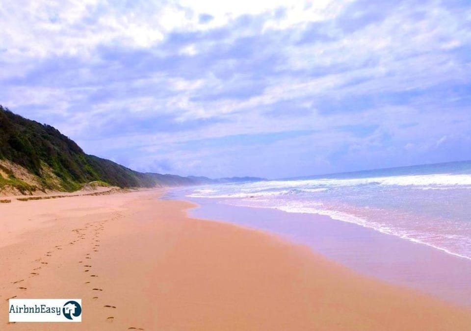 Izulu Eco Lodge | Sodwana Bay | Chalet 3 Vacation rental in KwaZulu-Natal