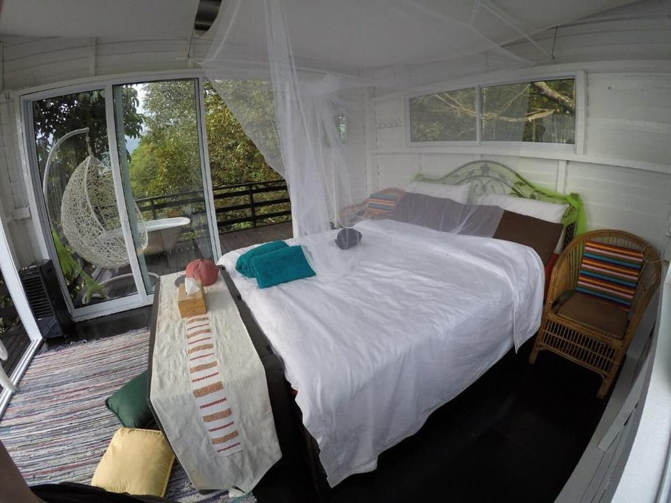Mendung Escape Top House Vacation rental in Kuching