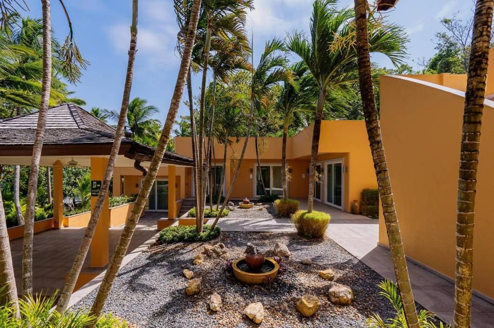 Coral Cove Beachfront Villa - Koh Chang Villa in Ko Chang